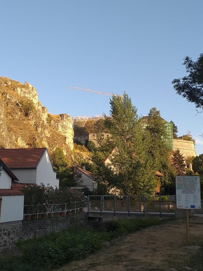 Galeria Villa Veszprém Buitenkant foto
